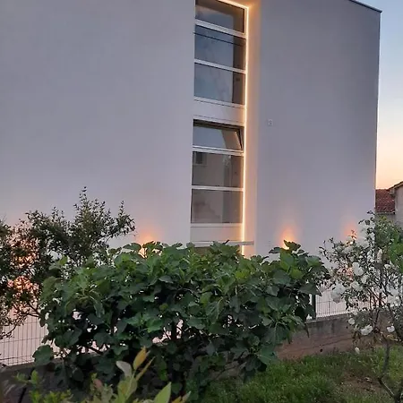 Frühstückspension Demar 4*