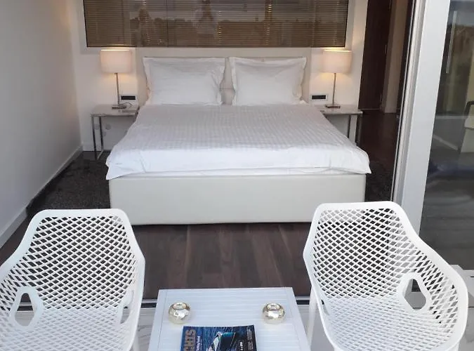 Demar & Dependance 4*