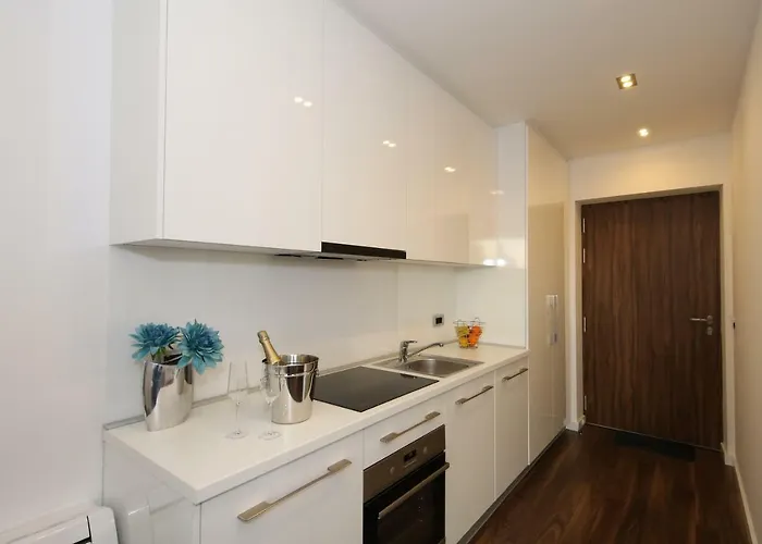 Demar & Dependance ザダル